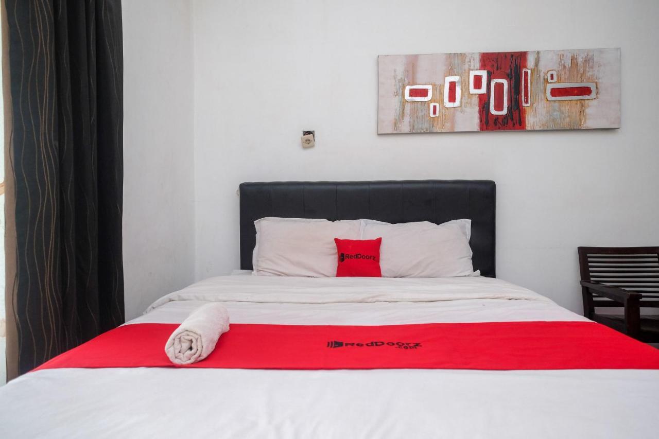 Hotel Reddoorz At Paris Ocean Parangtritis Exterior foto