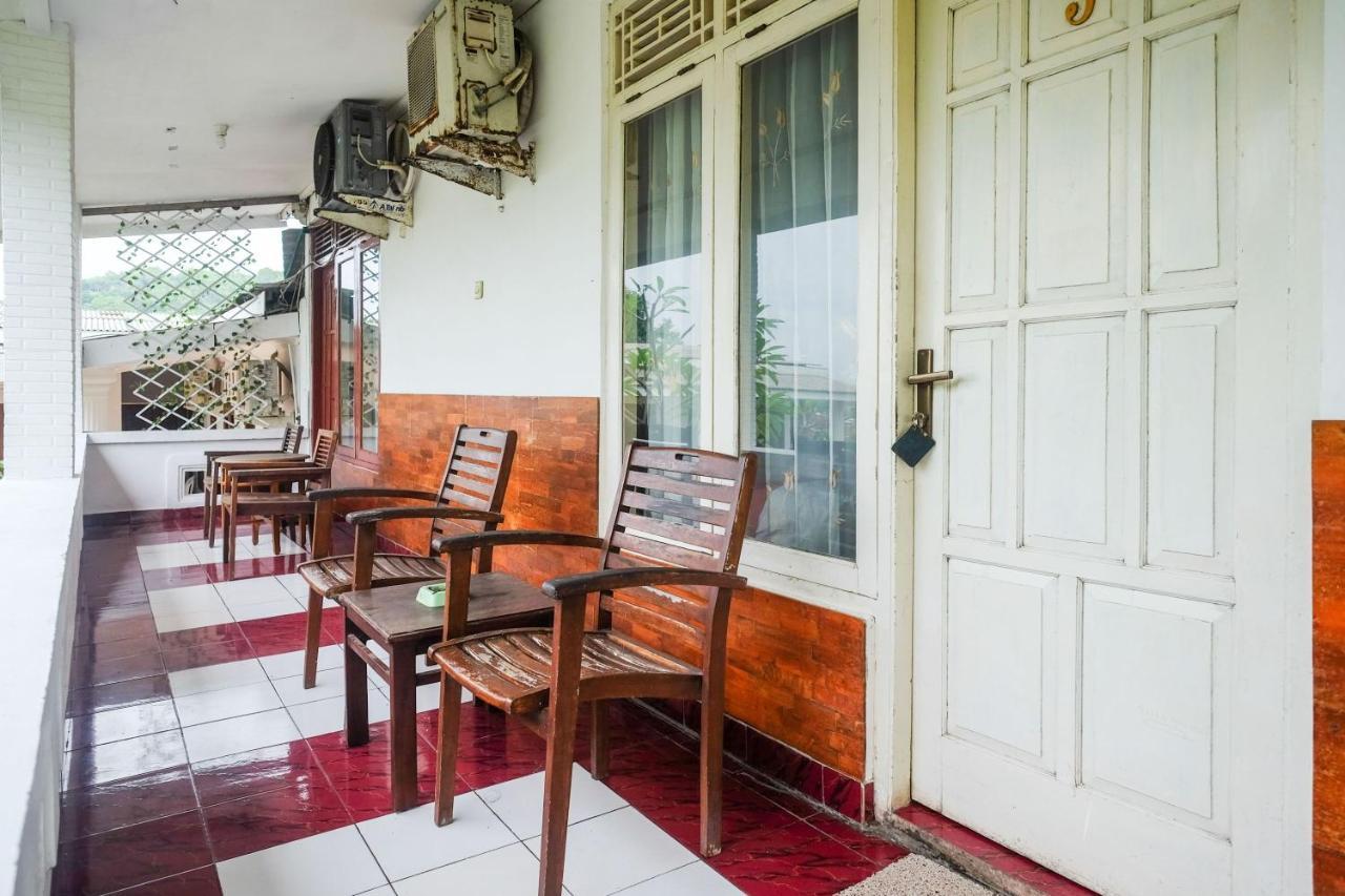 Hotel Reddoorz At Paris Ocean Parangtritis Exterior foto