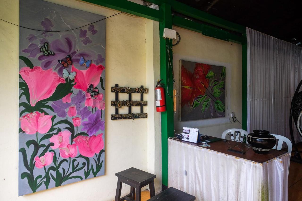 Hotel Reddoorz At Paris Ocean Parangtritis Exterior foto